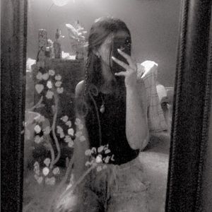 Meet your Posher, Lilly